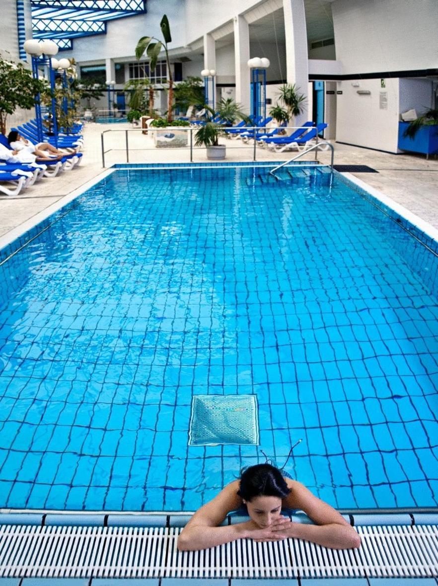 Arnoia Caldaria Hotel Y Balneario Esterno foto
